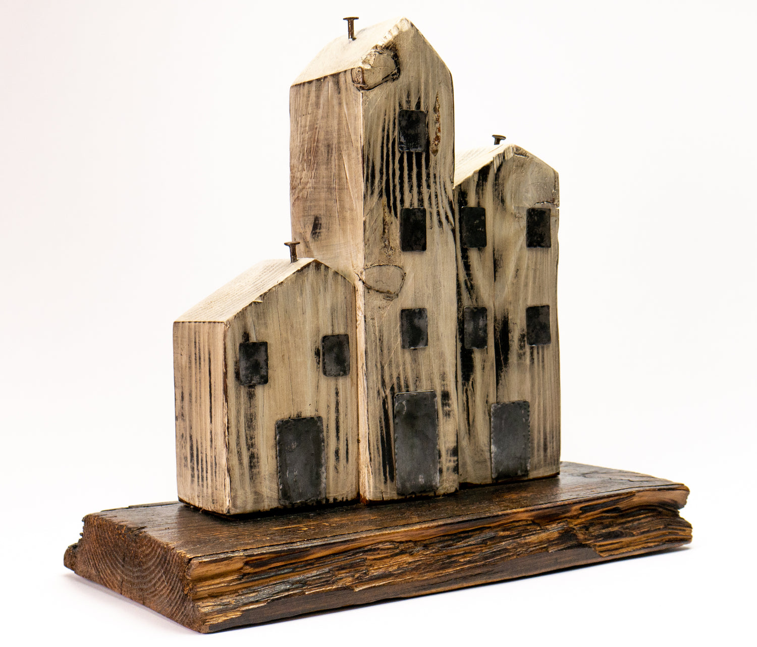 WOODEN TABLETOP ORNAMENTS