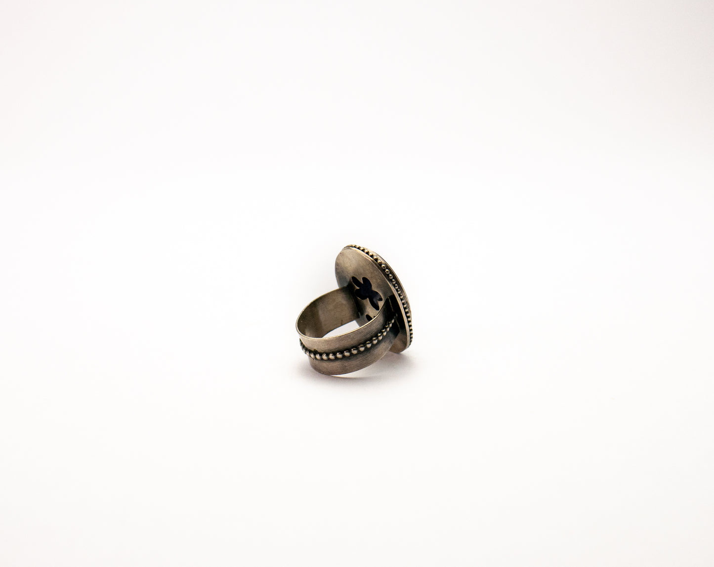 Lapis Lazouli sterling silver ring - Vintage Inspired