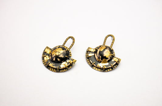 Ceramic stud prong setting earrings - Gold Leaf Stud Earrings