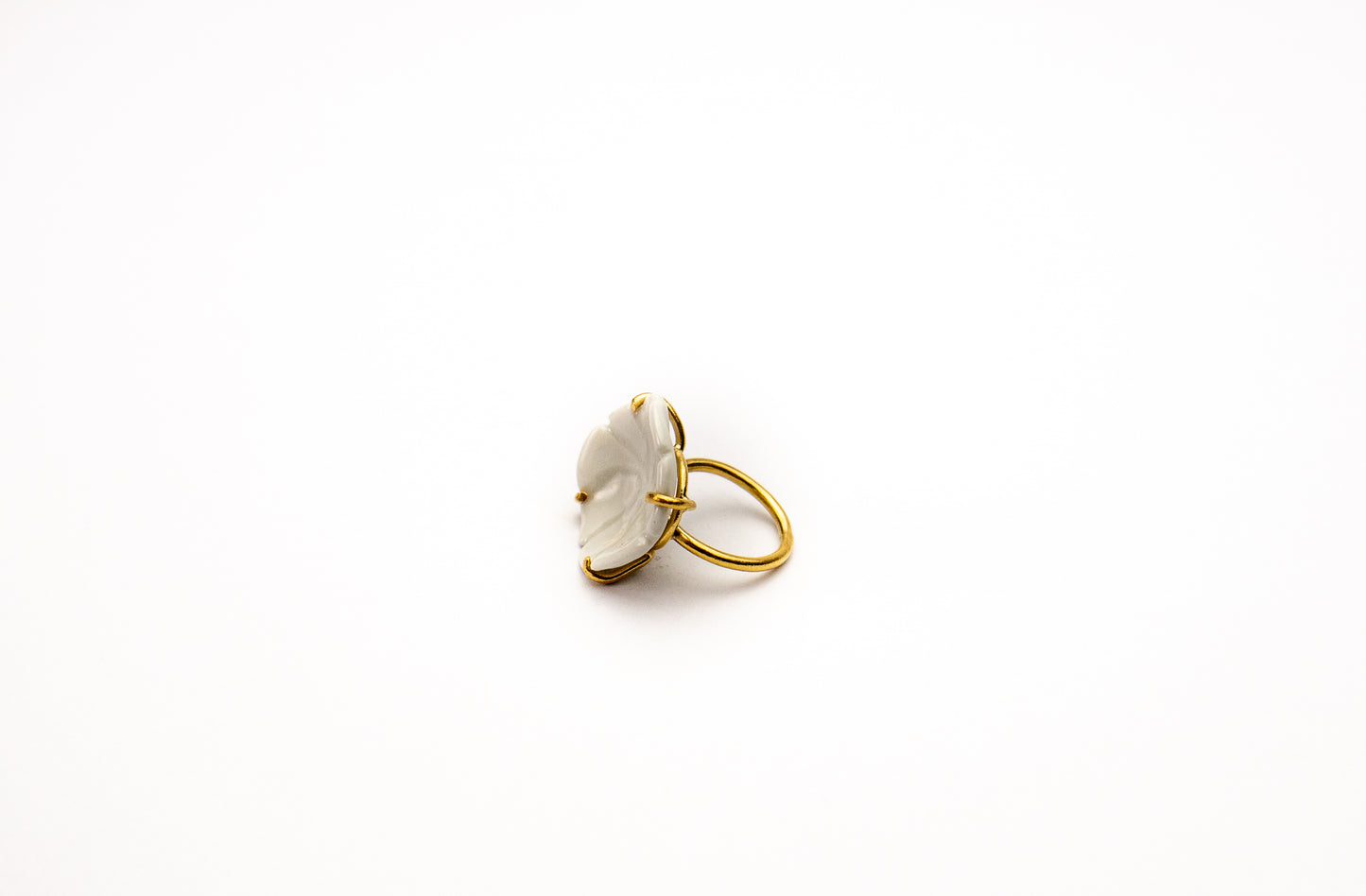 Δαχτυλίδι με λουλούδι λευκής πορσελάνης Νο2