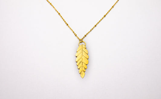 Leaf Engraved Long Necklace
