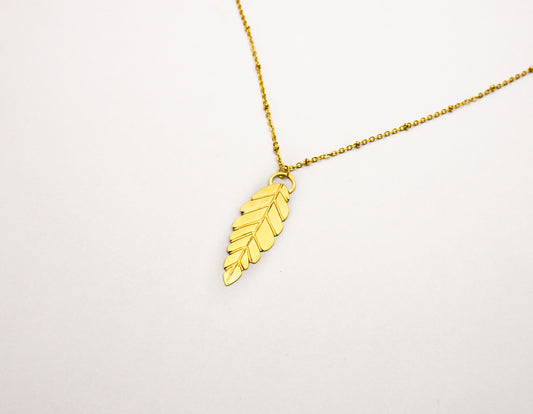 Leaf Engraved Long Necklace